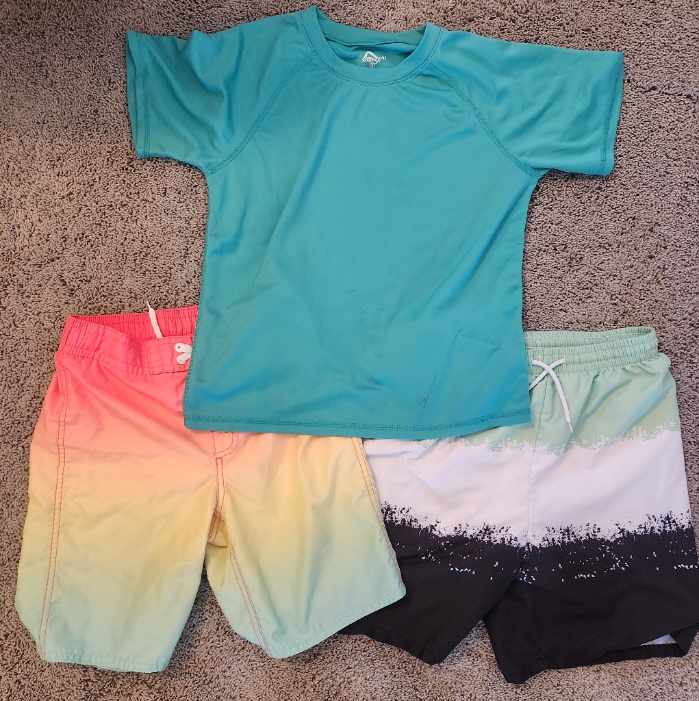 Children's Swim Set - Aqua Shirt With Ombre And Black Shorts